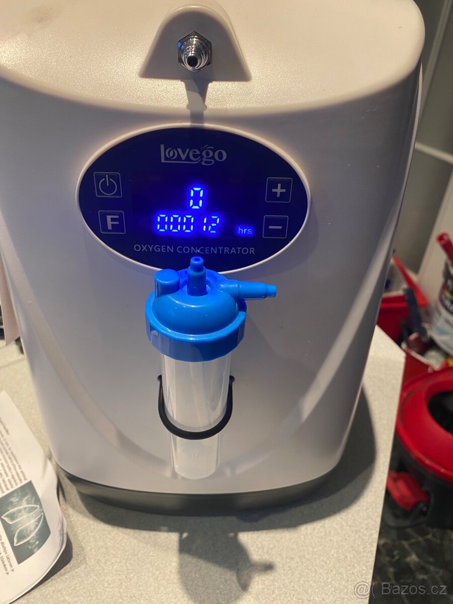 přenosný kyslíkový koncentrátor LoveGo - 4