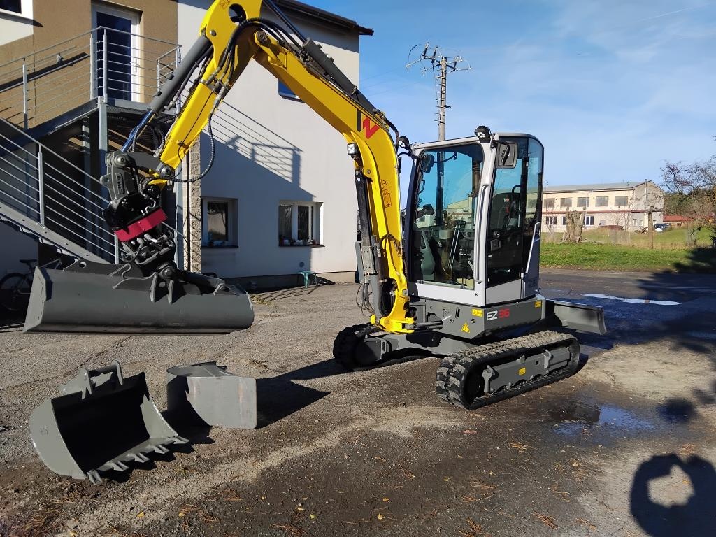 Minibagr Wacker Neuson EZ36 - 4