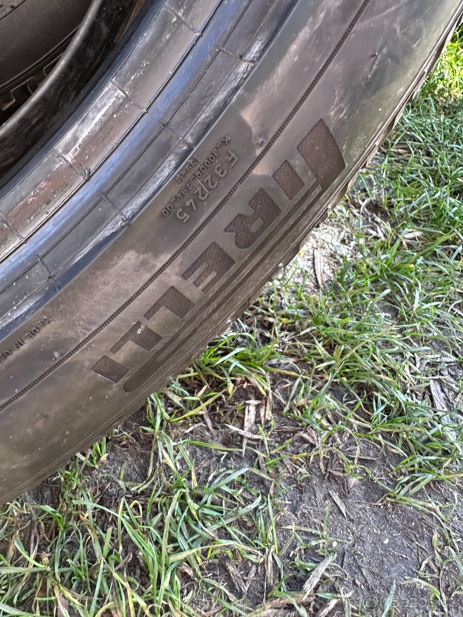 Zimní 2ks pneu 275/40 R22 - Pirelli - 4