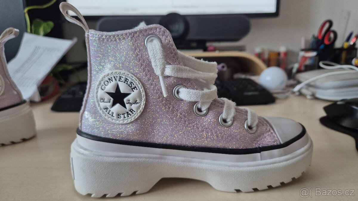 Prodám dívčí kotníkové boty CONVERSE ALL STAR, vel. 28 - 4