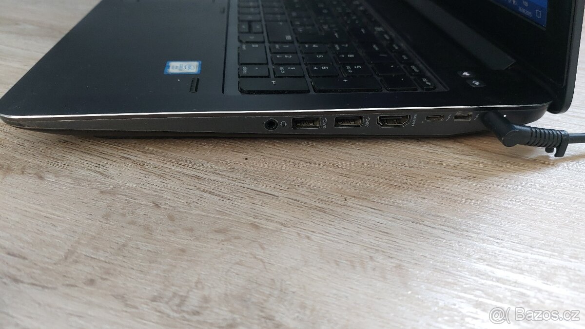 HP ZBook 15 G3 i-7 2.7GHz 16GB RAM 2GB GPU - 4