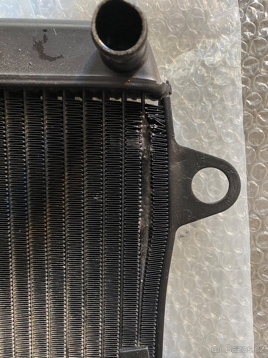 Yamaha MT-03 originál vodní chladič - 4