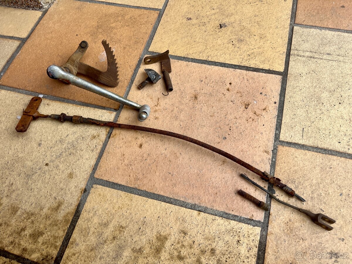 BRZDA ČZ RIKŠA 175 / 505 - 4