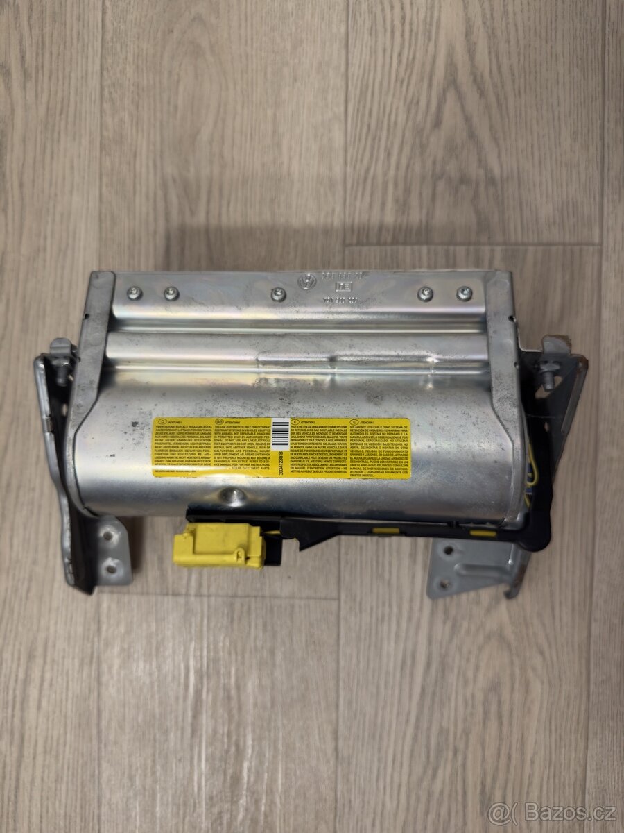 Airbag spolujezdce Superb 1 - 4