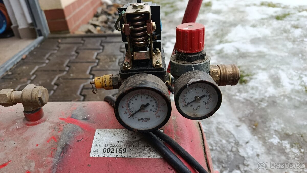 Torzo kompresoru - 4