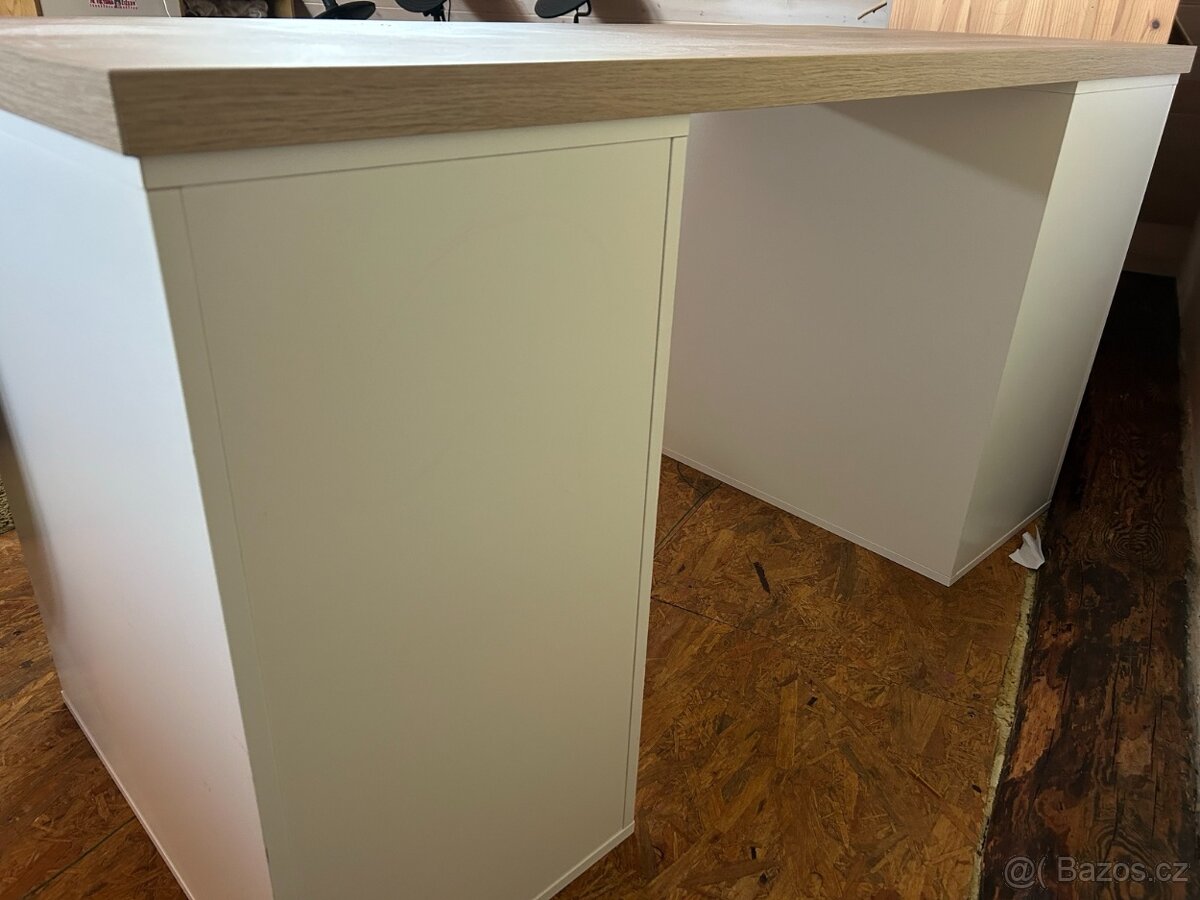 pracovní stůl IKEA - 4