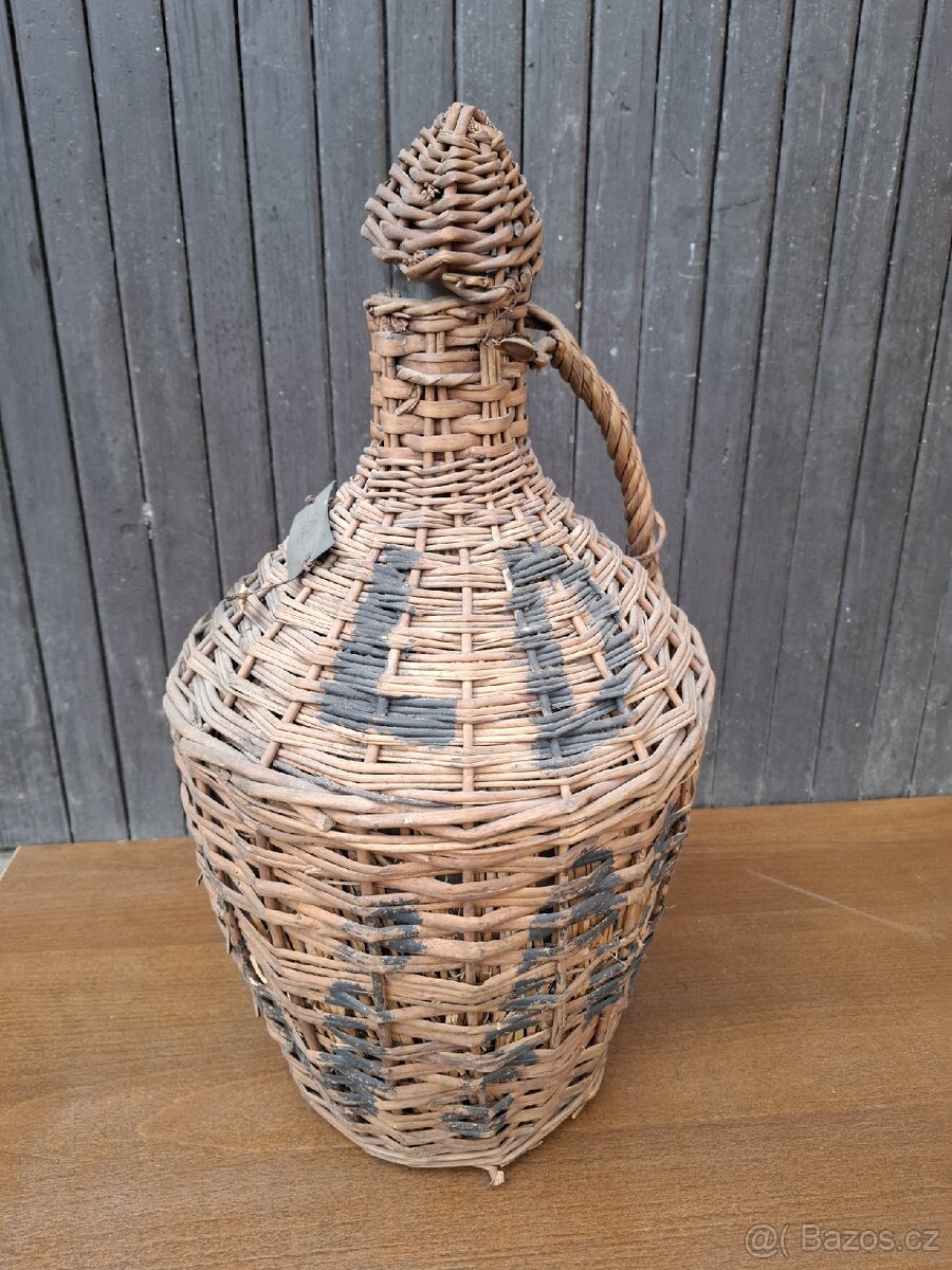 Starý opletený demižón - LIHOVAR MLADÁ BOLESLAV - 4