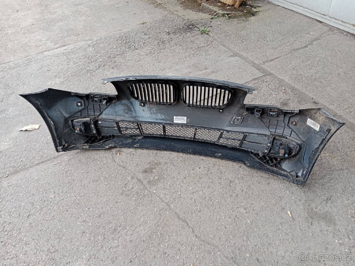 BMW 5 F10 přední nárazník - 4