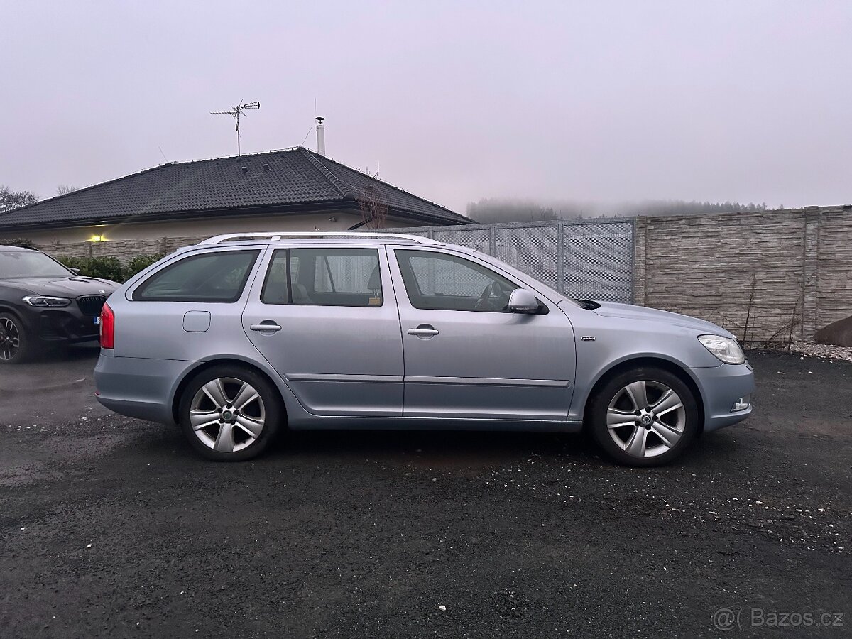 Škoda Octavia 2,0 TDI, Laurin & Klement - 4