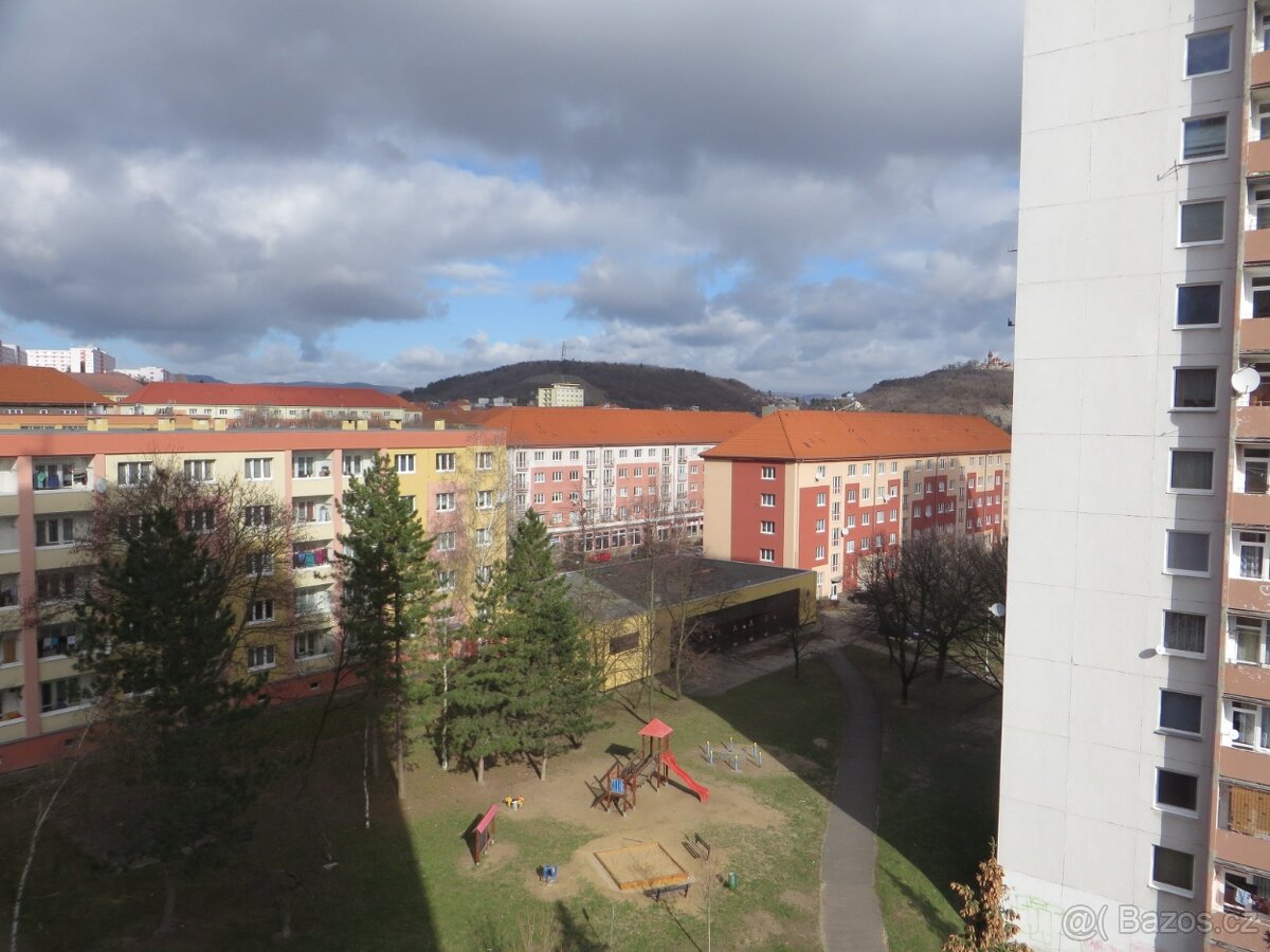 PRONÁJEM 1KK S BALKONEM MOST, ul. Dobnera - 4