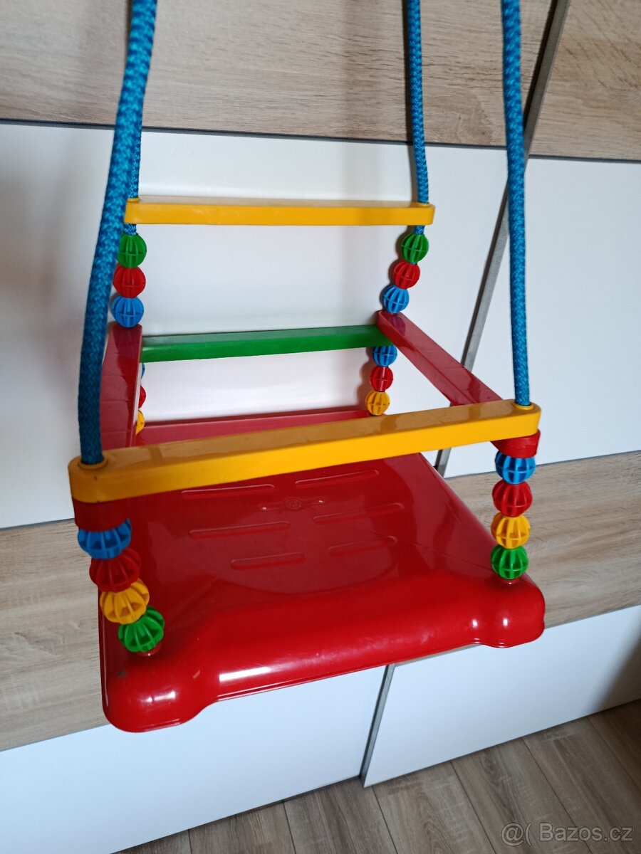 Zahradní plastová houpačka - 4