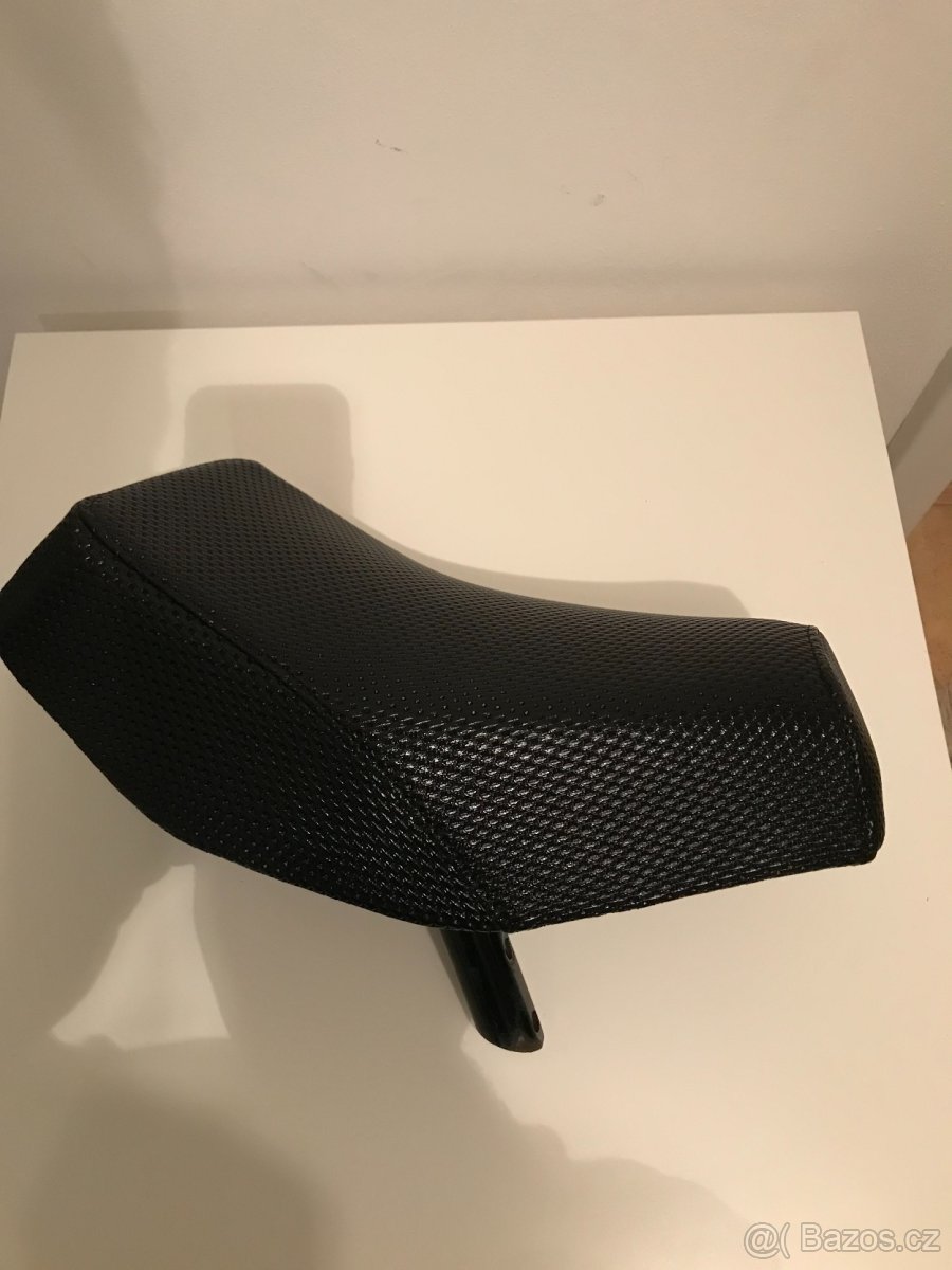 KORADO-MANET SEDLO NOVE - 4