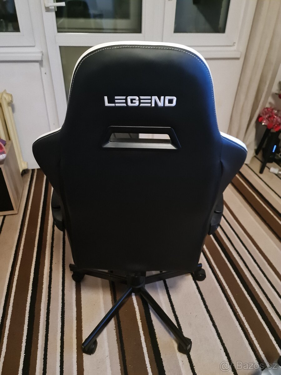 Herní židle LEGEND - 4