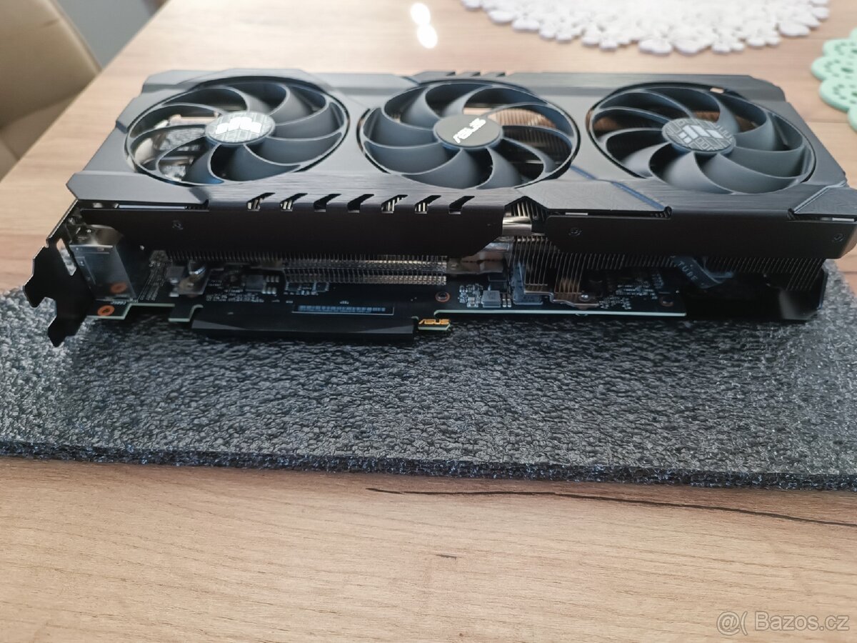 Asus TUF GeForce RTX 3080 - 4