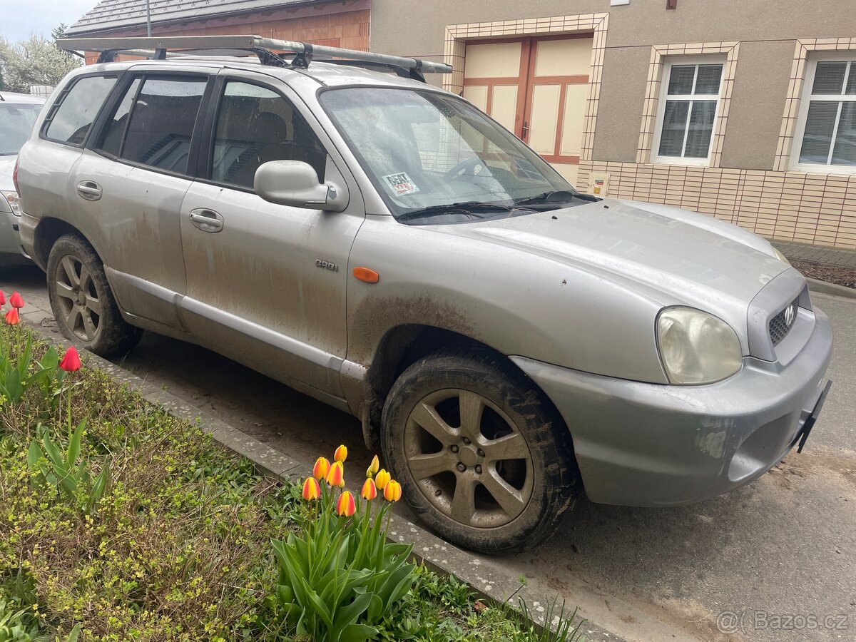 Hyundai Santa Fe - 4