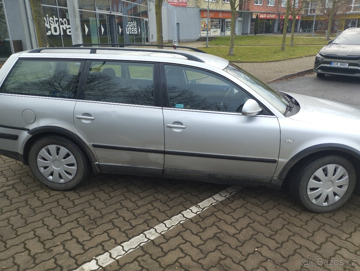 VW Passat 1,9 TDI combi - 4
