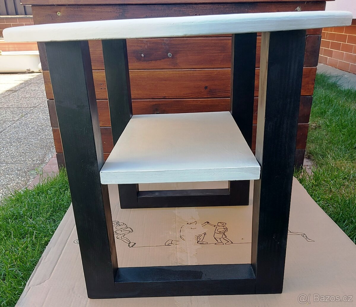 Konferenční stolek kruhový průměr 70cm, - 4