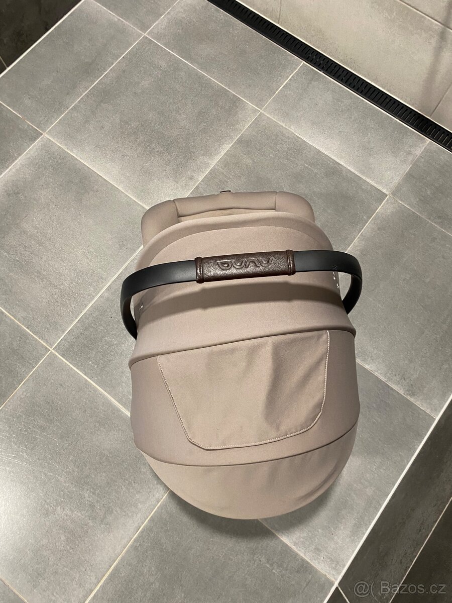 Prodám autosedačku Nuna Arra Next - 4