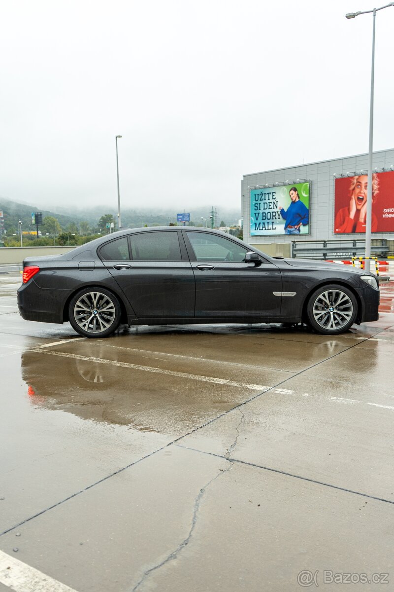 BMW Rad 7 740d - 4