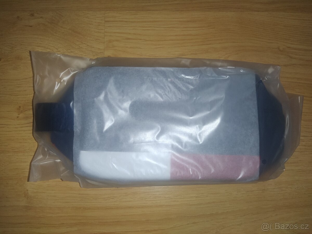 Kosmetická taška Tommy Hilfiger. - 4