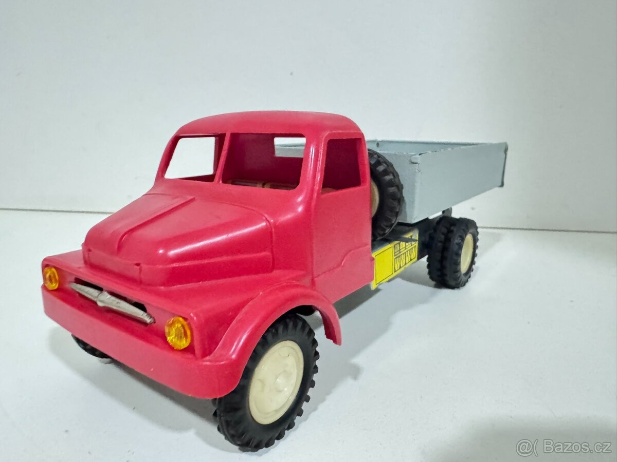 ITES - stará hračka - PRAGA S5T - 4