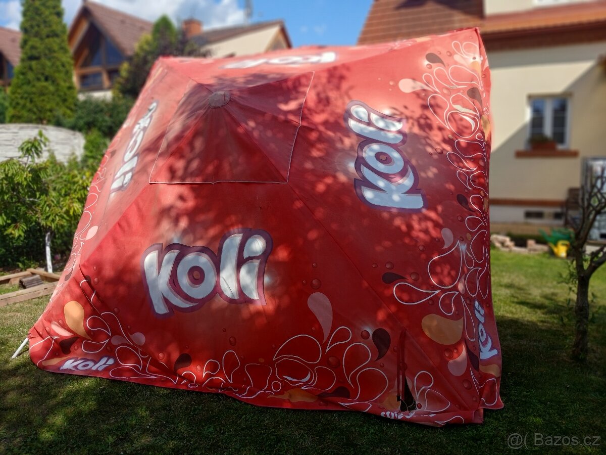 Velký kvalitní gastro slunečník 3x3m posled í 2 ks - 4