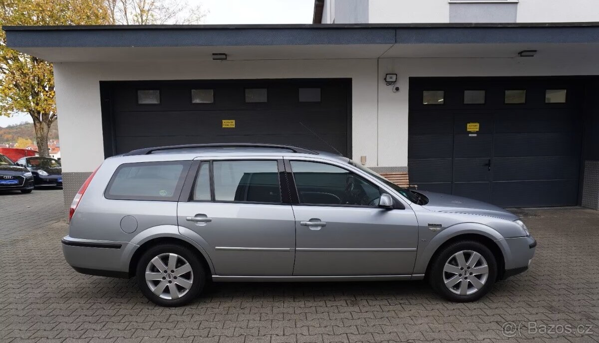 FORD MONDEO 2.5 V6 TREND TOP STAV - 4