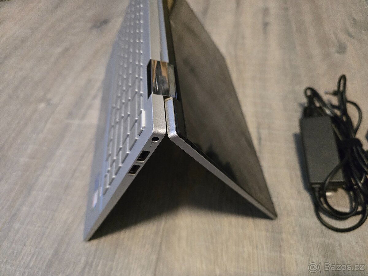 HP Pavilion X360, i7, 16GB, 512GB SSD, dotykový - 4