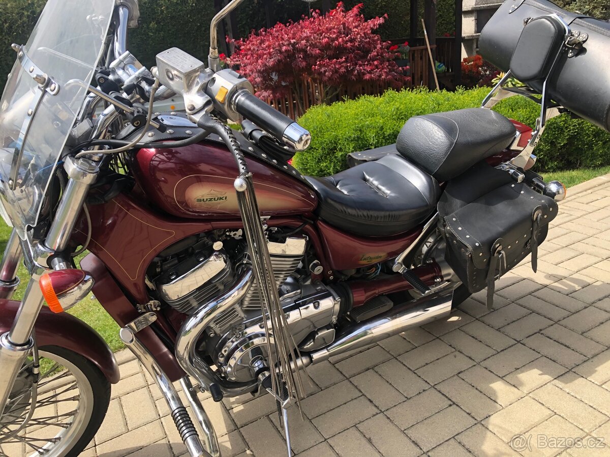 Suzuki Intruder VS400 - 4