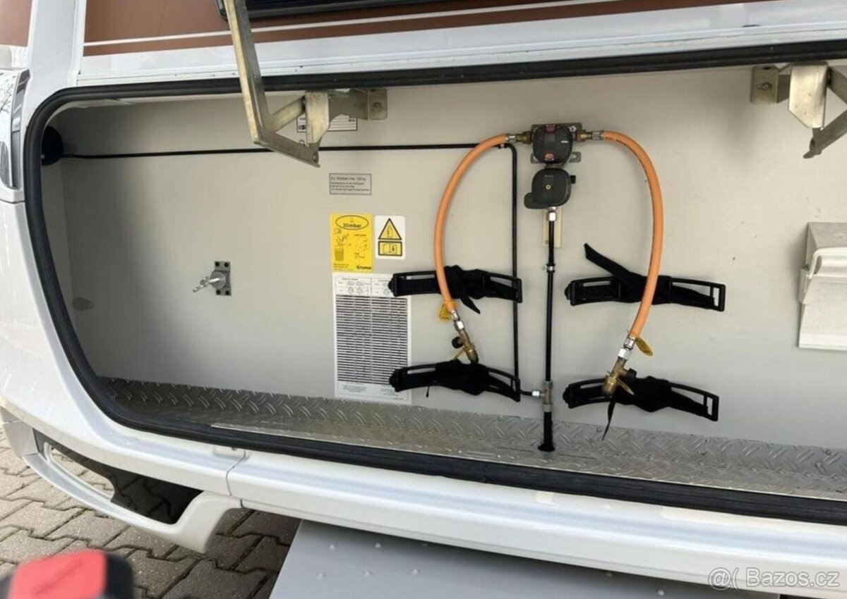 Bürstner AVERSO 560TK palandy nove - 4