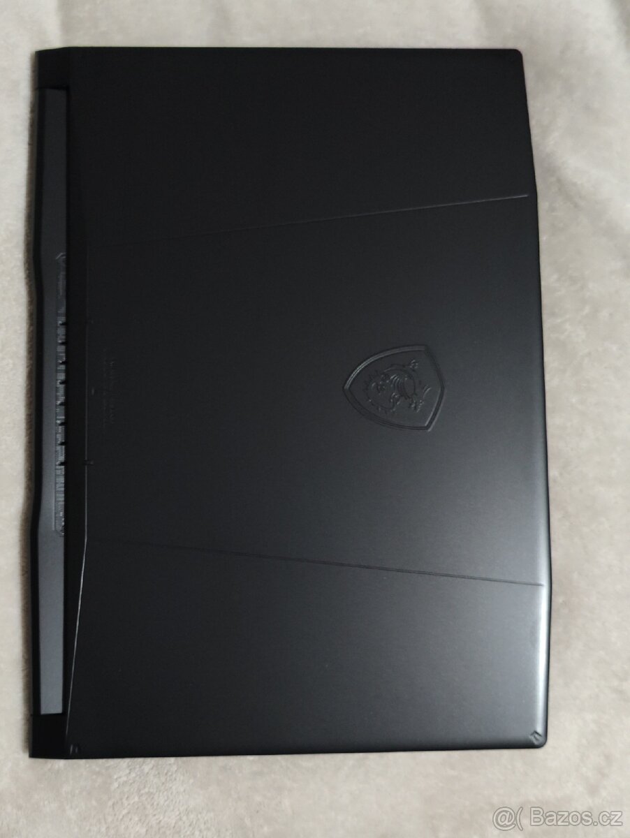 Herní notebook msi katana z RTX 4060 - 4