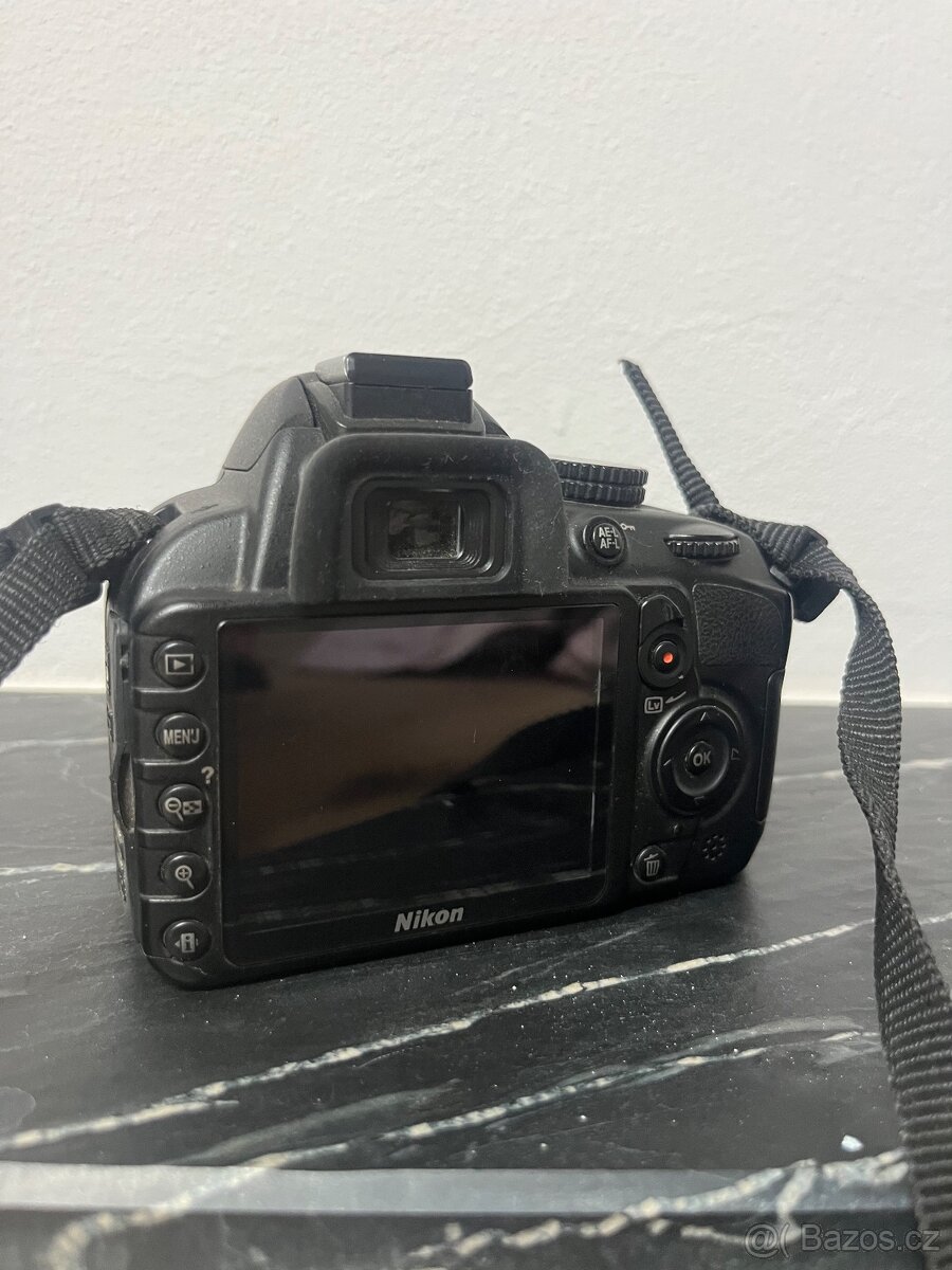 Nikon D3100 - 4