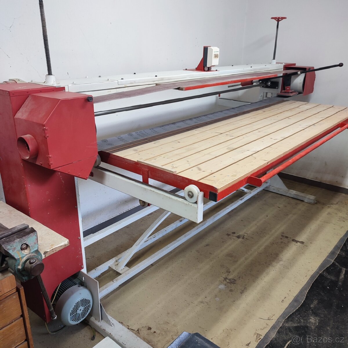 Pásová bruska. - 4