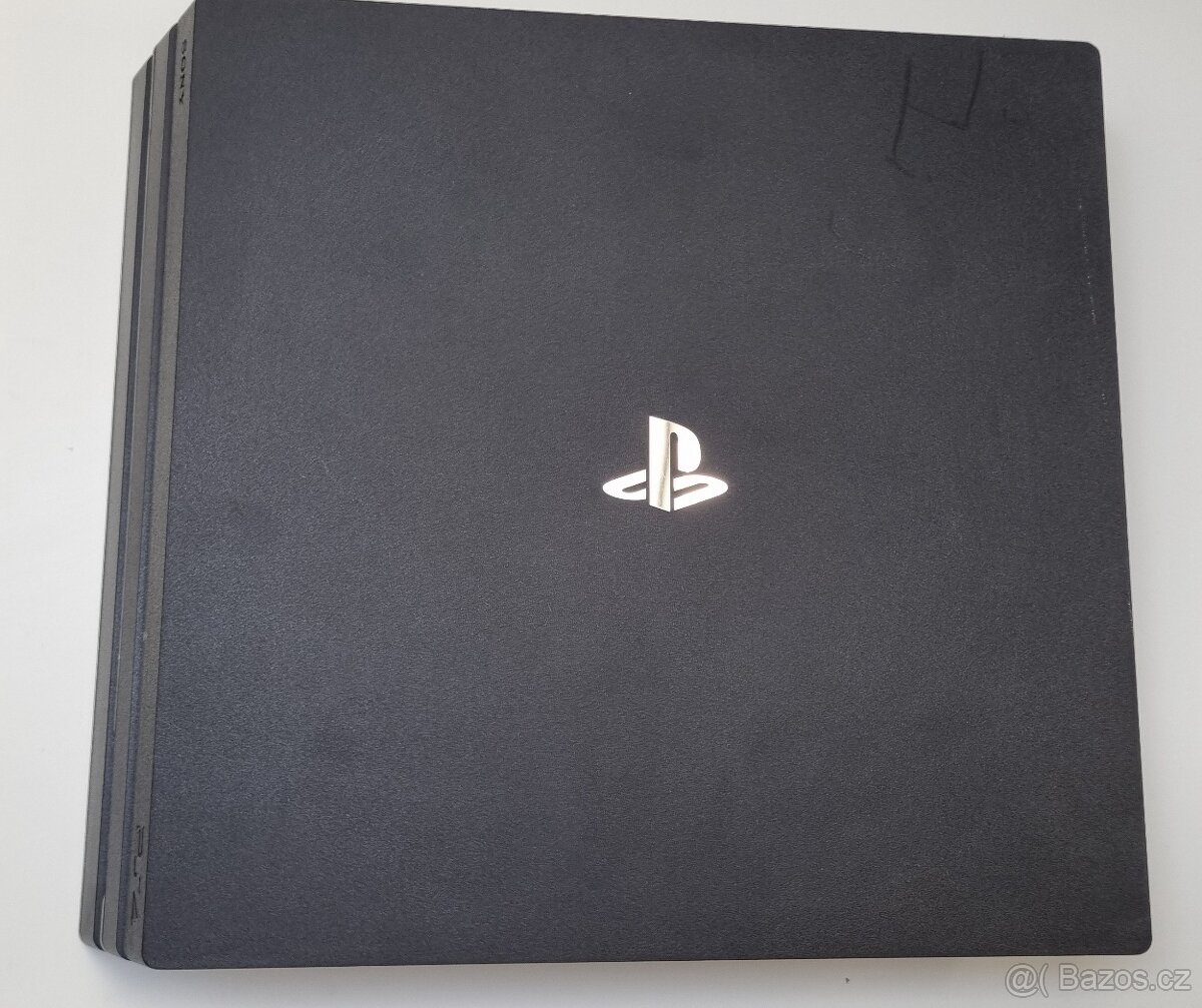 Playstation 4 Pro 1TB - 4