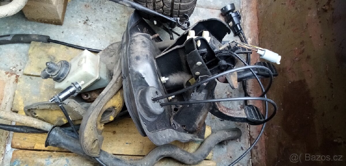 PRODÁM DÍLY NA RENAULT CLIO I, INTERIÉRY - 4