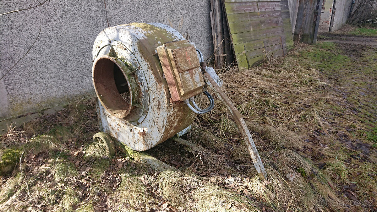 Senomet, Žralok - 4