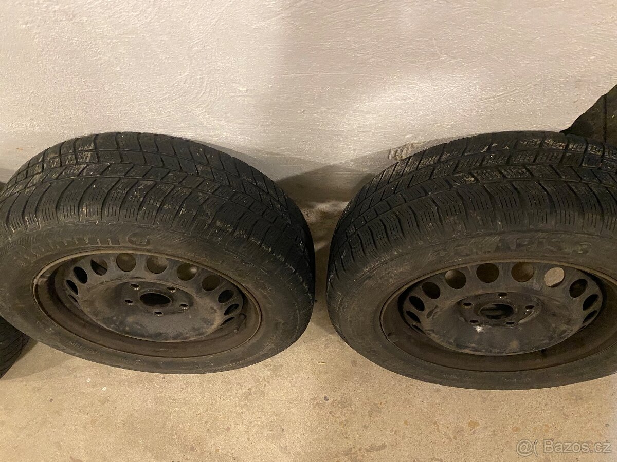 2 sady kol. 195/65 (R15) - 4