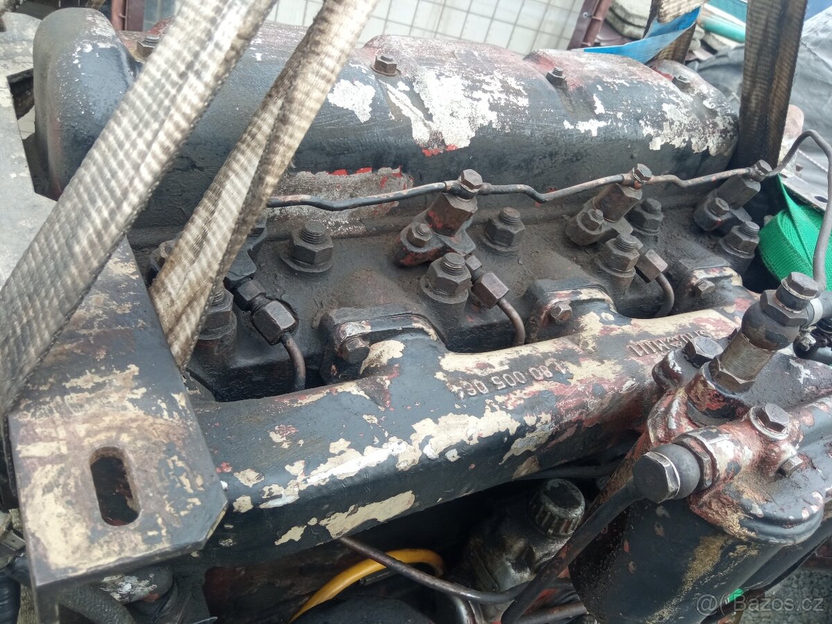 Motor zetor crystal 8011 - 4