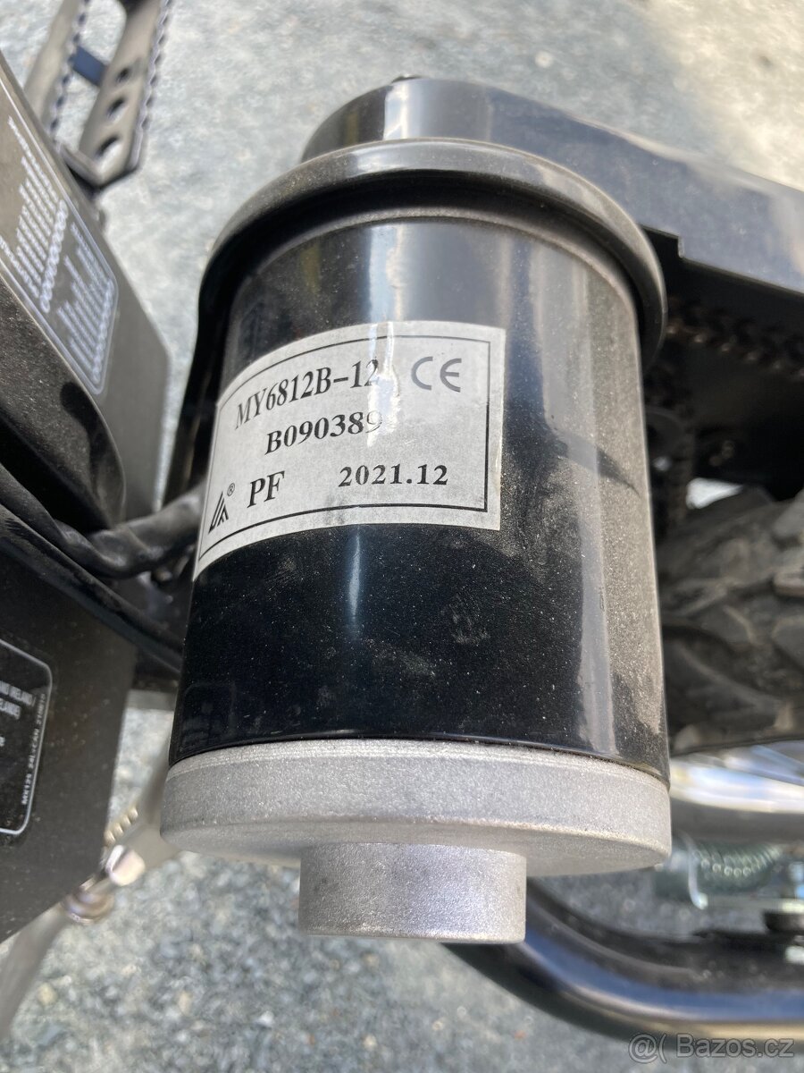 Elektrická motorka MX125 Razor - 4