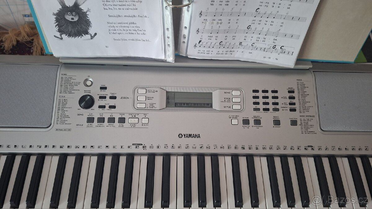 Klávesy YPT-360 - 4