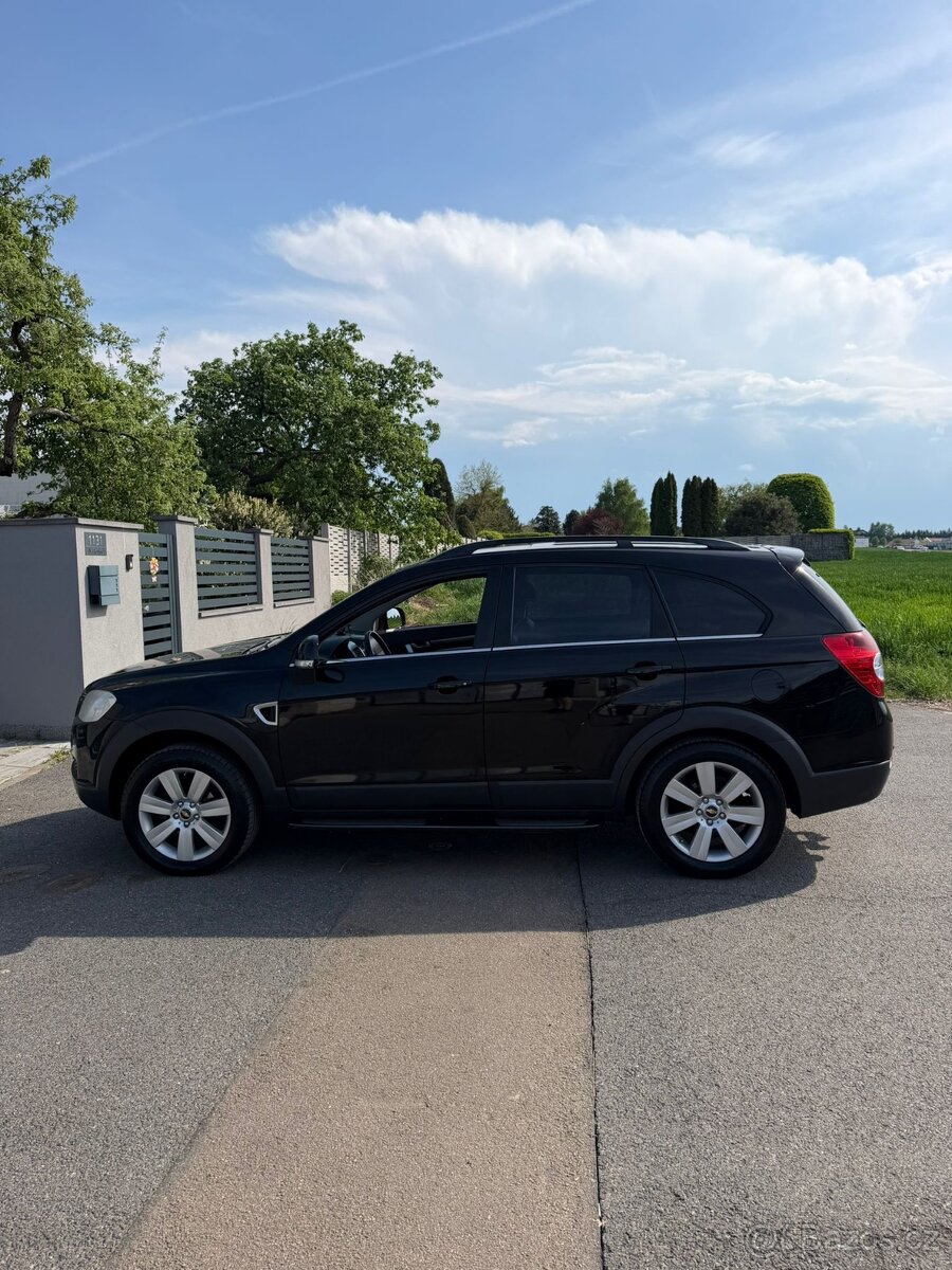 Chevrolet Captiva 2.0 VCDi, r.v. 2007 7 míst - 4