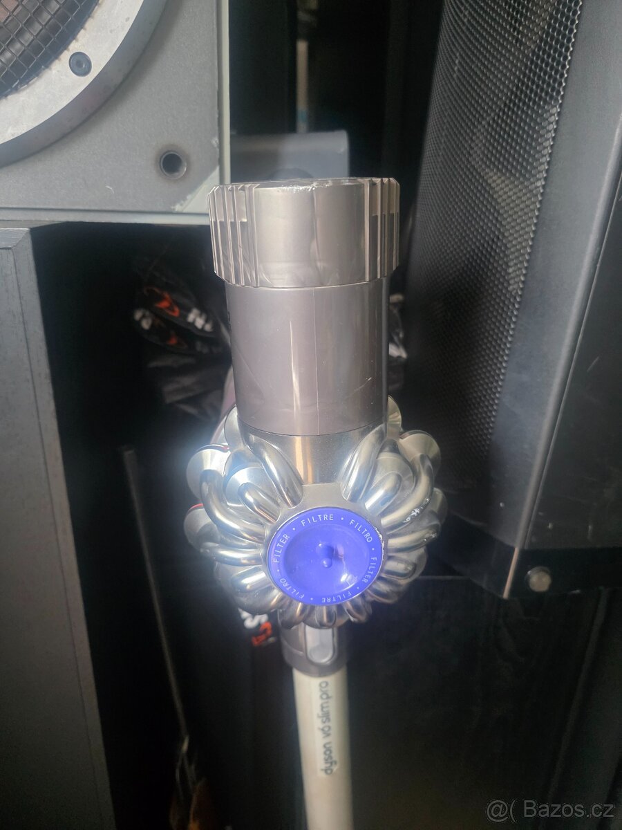 DYSON V6 SLIM PRO - 4