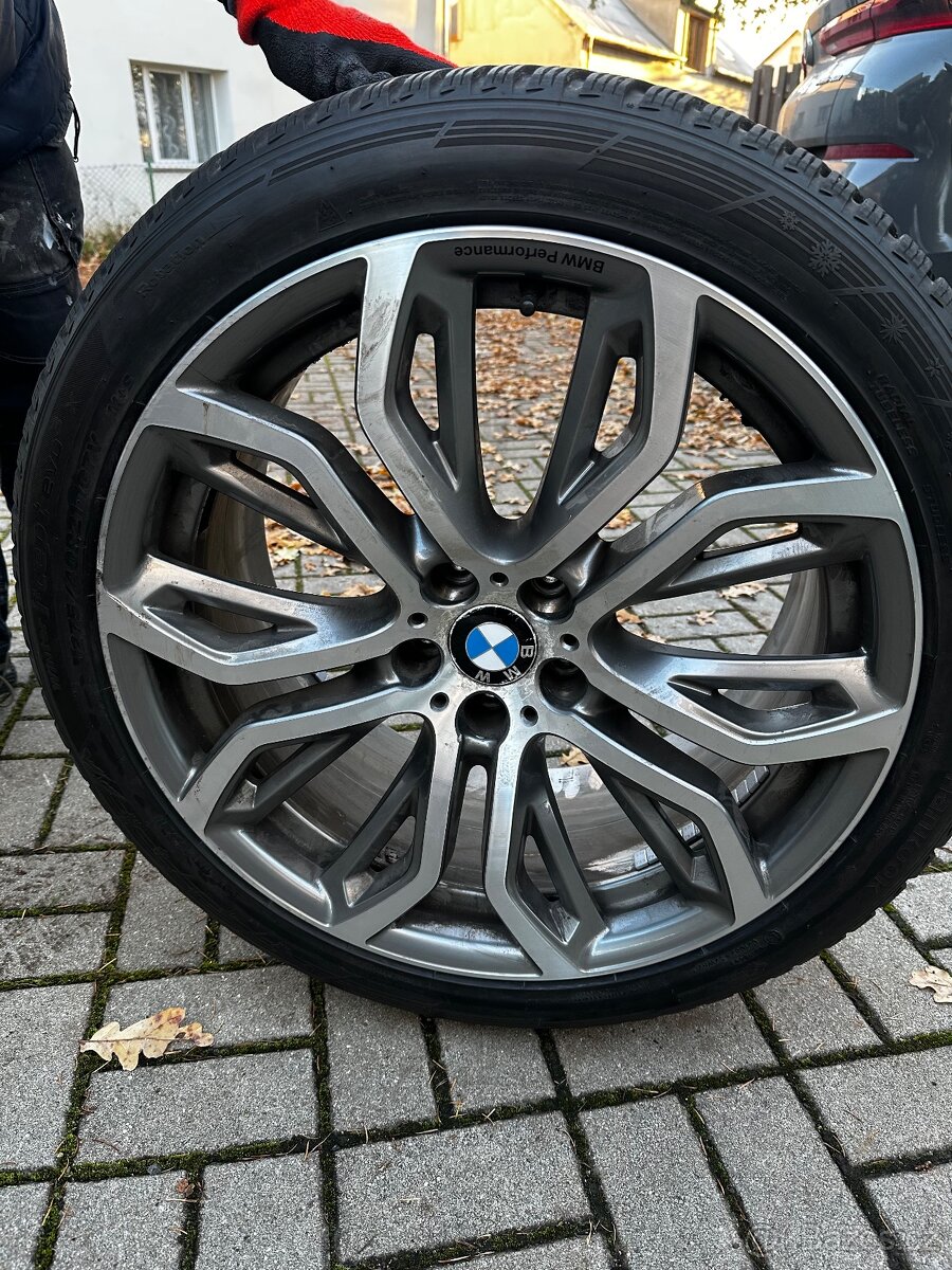BMW kola zimní - 4
