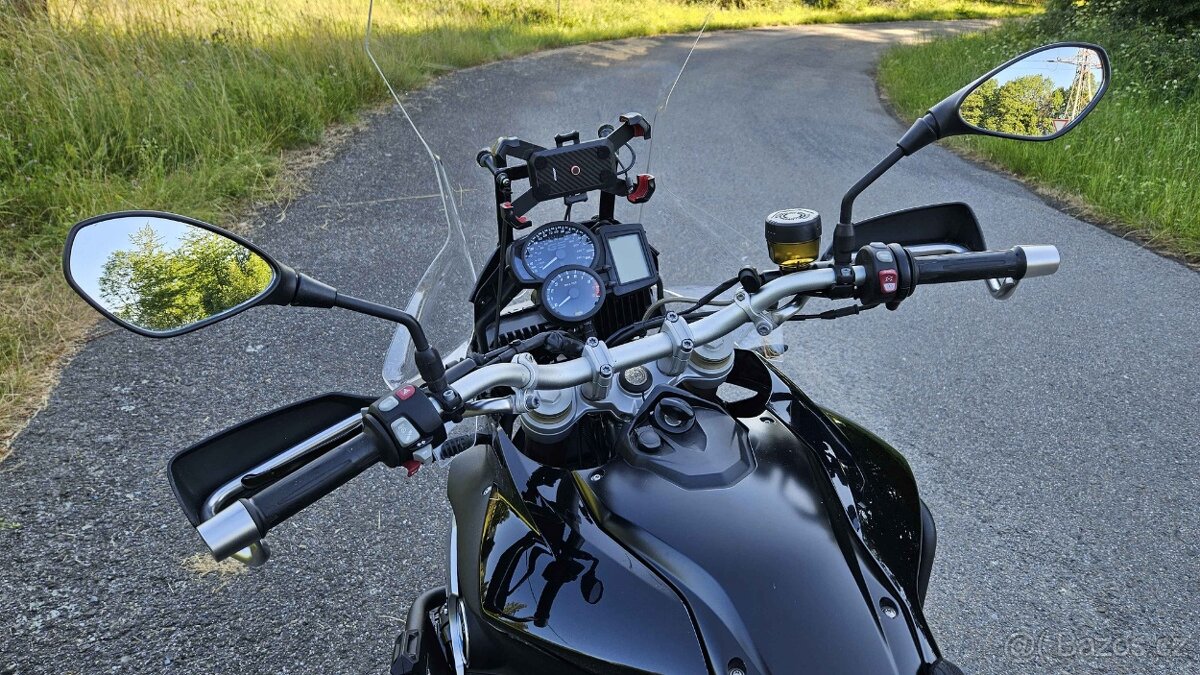 F800GS - 4