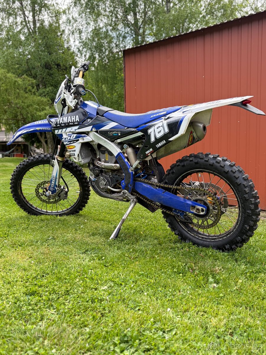 Yamaha wr - 4