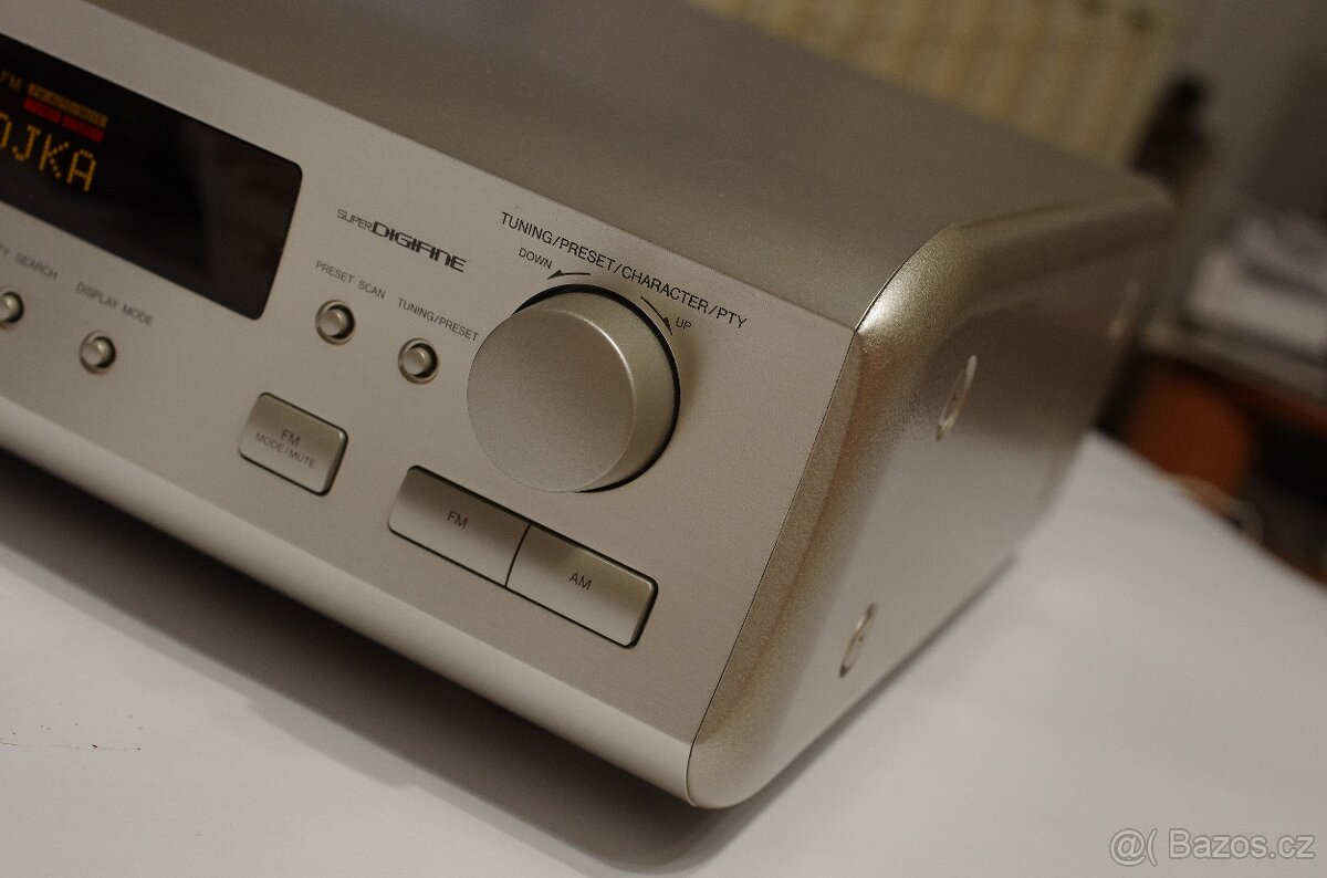 JVC - velmi vzacne komponenty ( cd + tuner) - 4