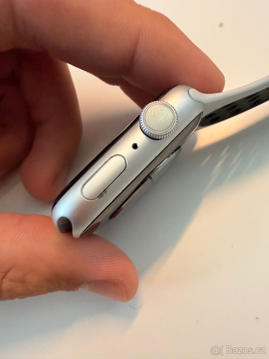 Apple watch - 4
