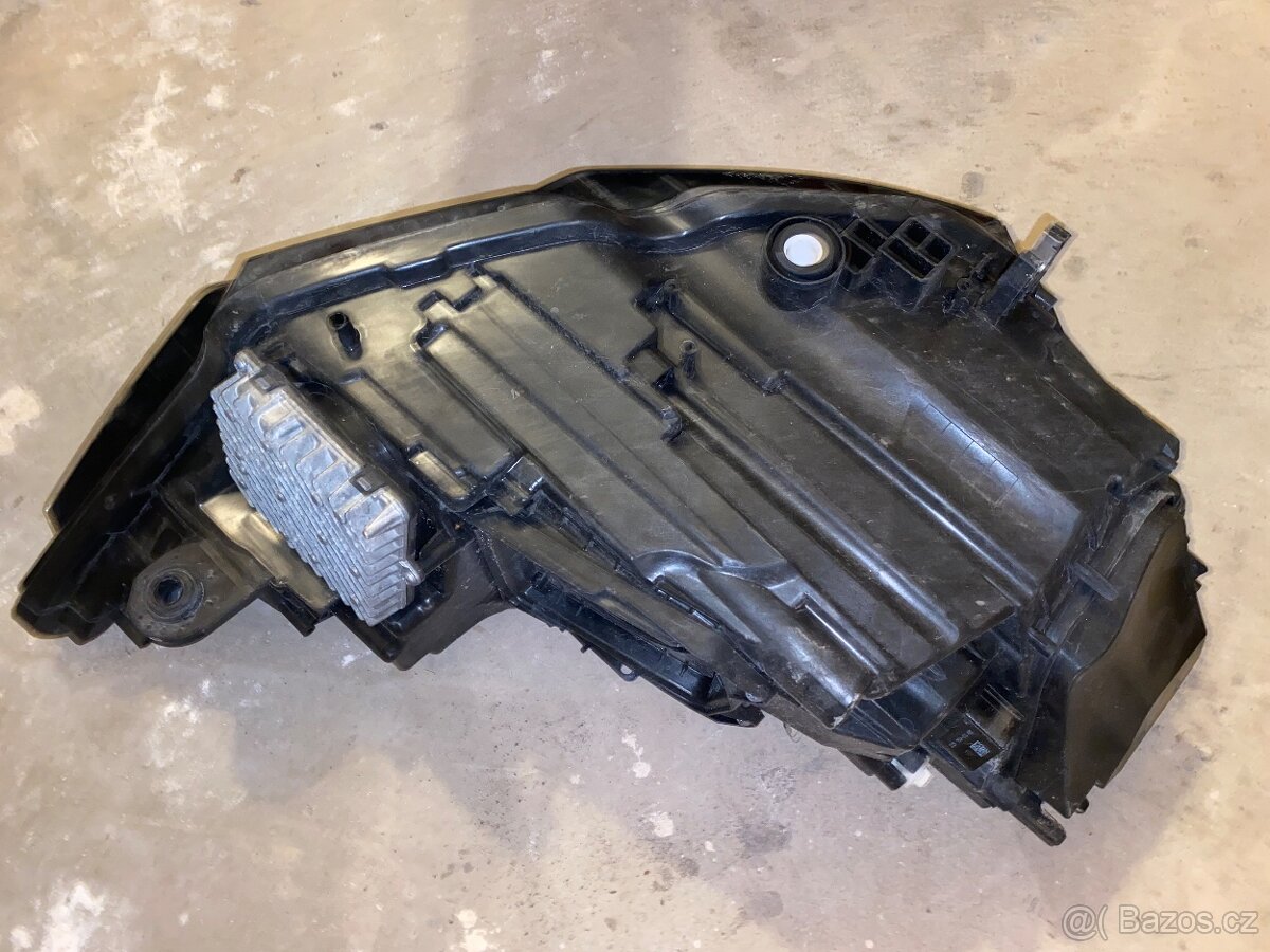 Audi A6 - 4