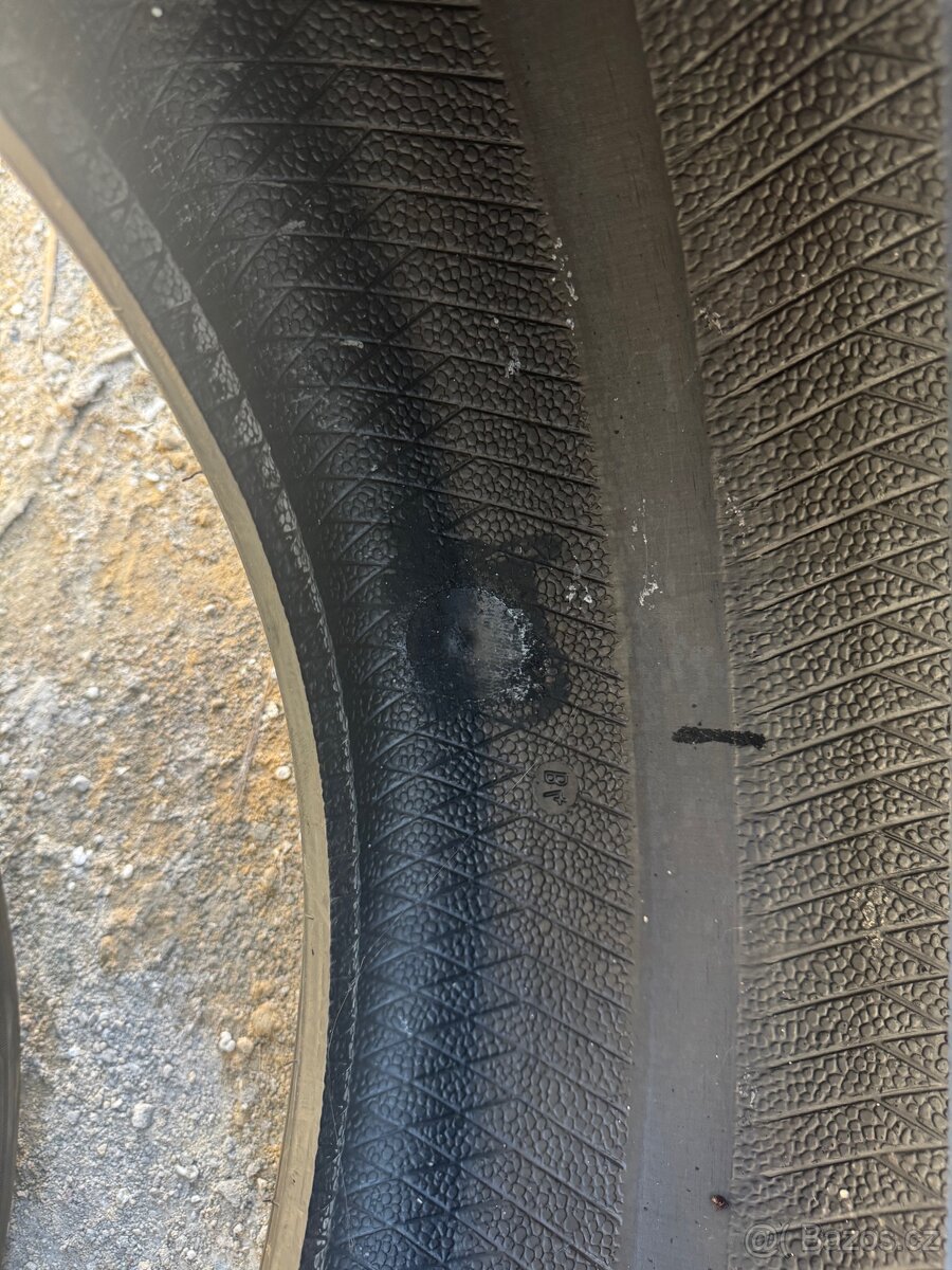 215/45 r17 - 4