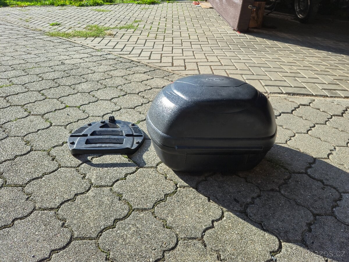Kufr givi - 4